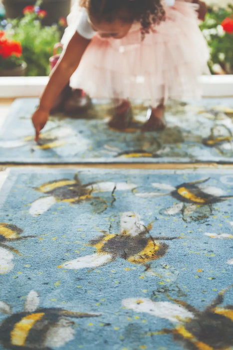 Patterned Hug Rug Bee 3