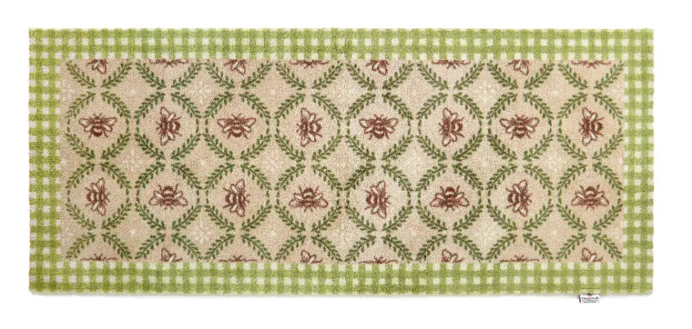Patterned Hug Rug Beehive