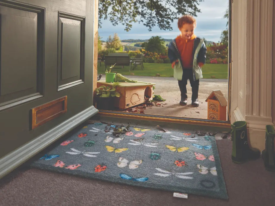 Patterned Hug Rug Bugs & Butterflies