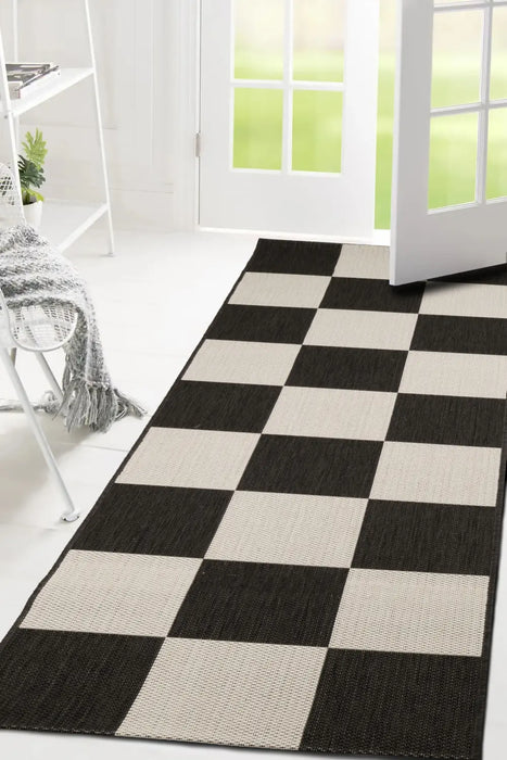 COUNTY CHEQUER BLACK