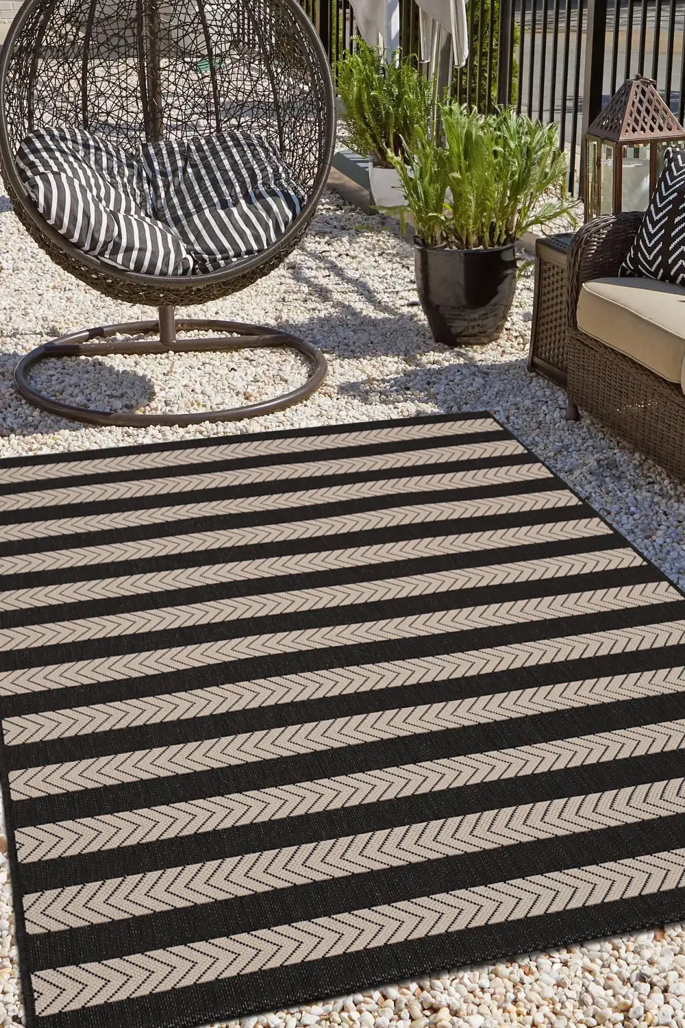 COUNTY STRIPE BLACK