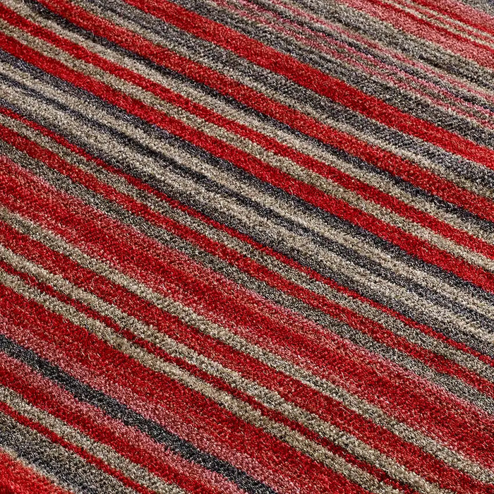 Oriental Weavers carter red Red Living Room Wool Rug.