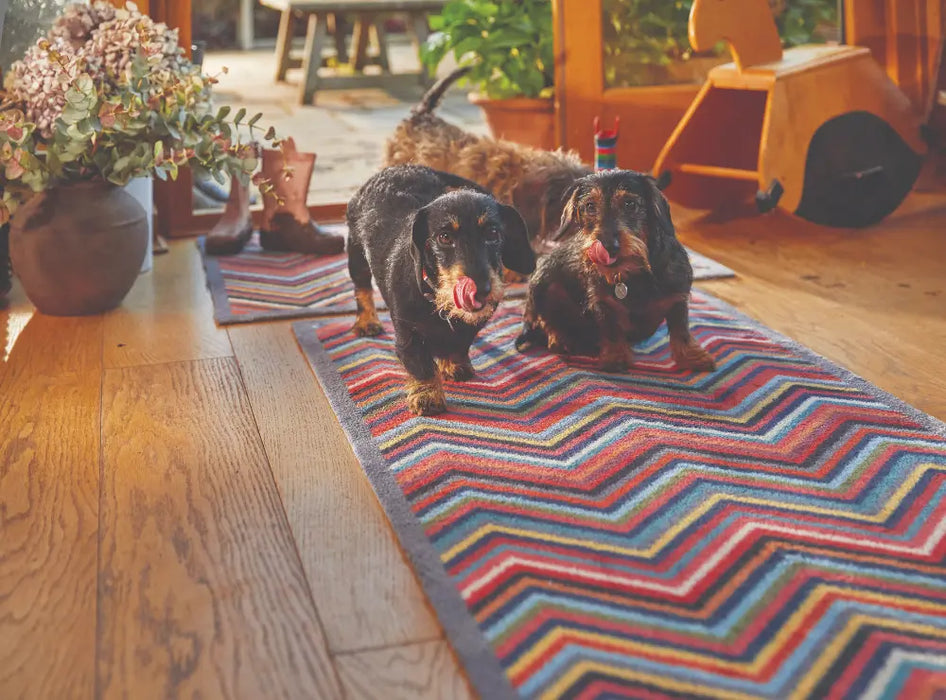 Patterned Hug Rug Chevron 1