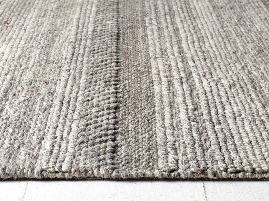  chunky knit natural    Wool Rug.