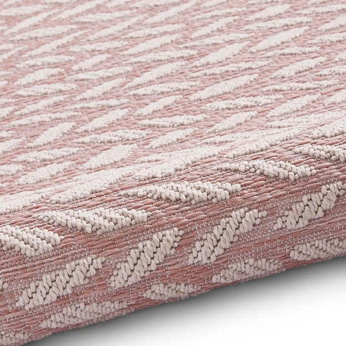 Think Rugs coast a055 rose cream Pink, Cream Living Room  Rug.