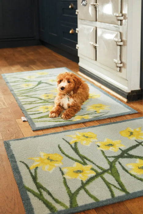 Patterned Hug Rug Daffodil 1