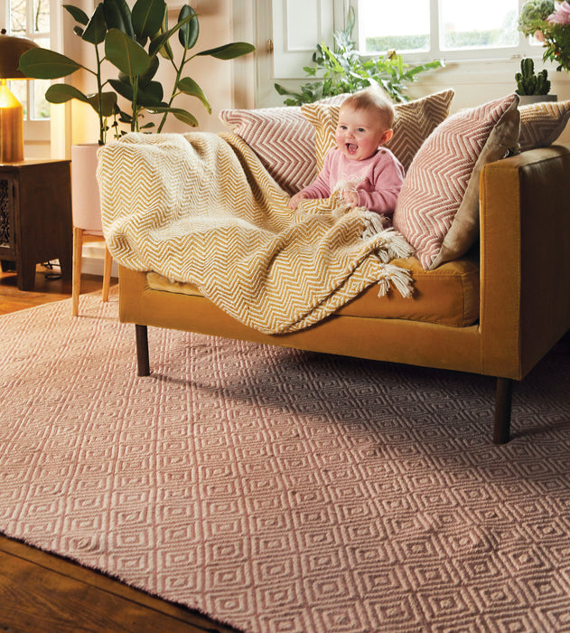 Hug Woven Diamond Coral Pink Rug