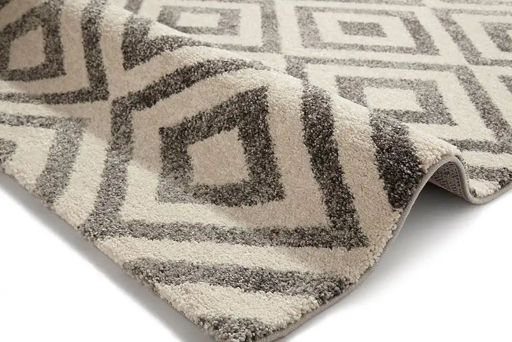 Think Rugs elegant 4893 grey white Grey, Ivory Living Room Geometric Rug.