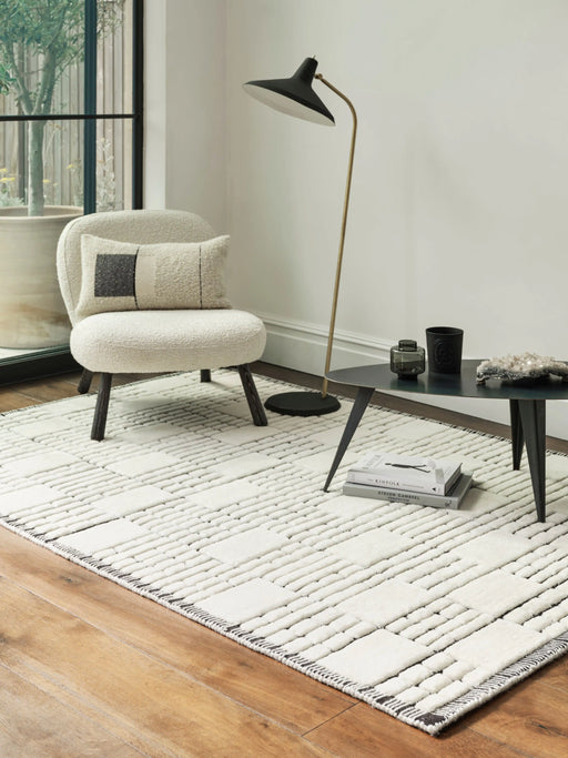 Asiatic empire cream black Black, Cream Living Room Wool Rug.