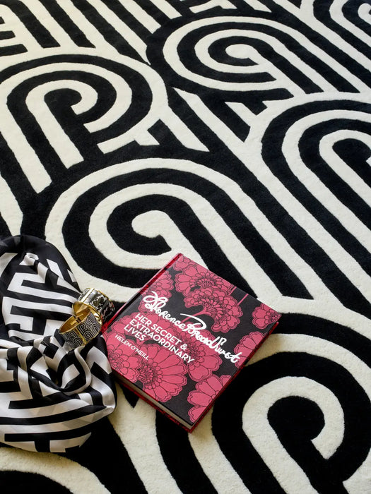 Turnabouts Florence Broadhurst Black 039205 Rug