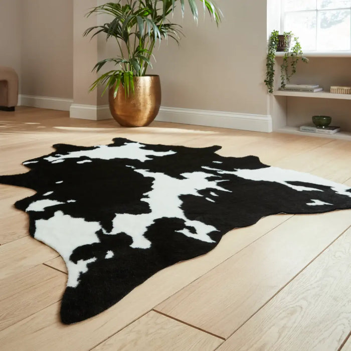 Faux Print Cow Black/White
