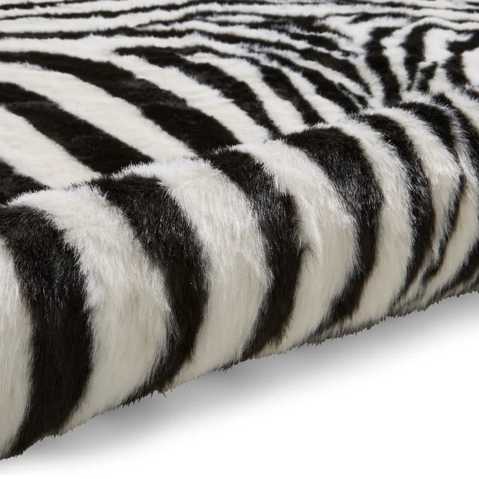 Faux Print Zebra Black/White
