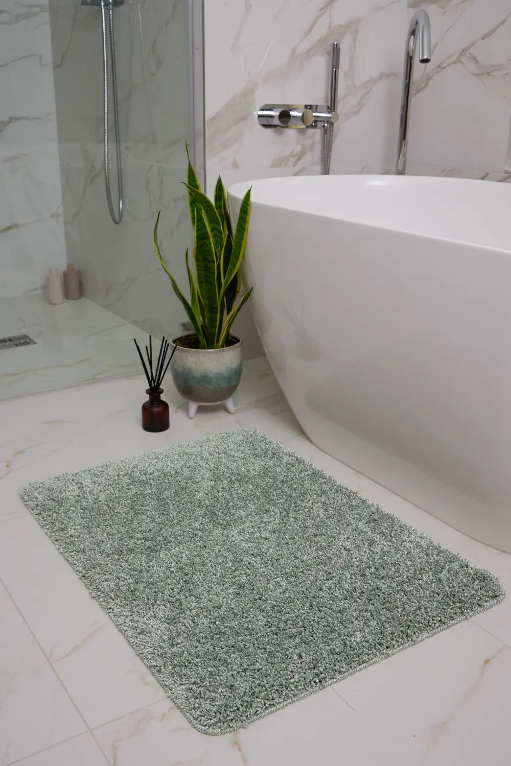 Buddy Bath Mat Fleck Green Green Rug — RugsDirect Online