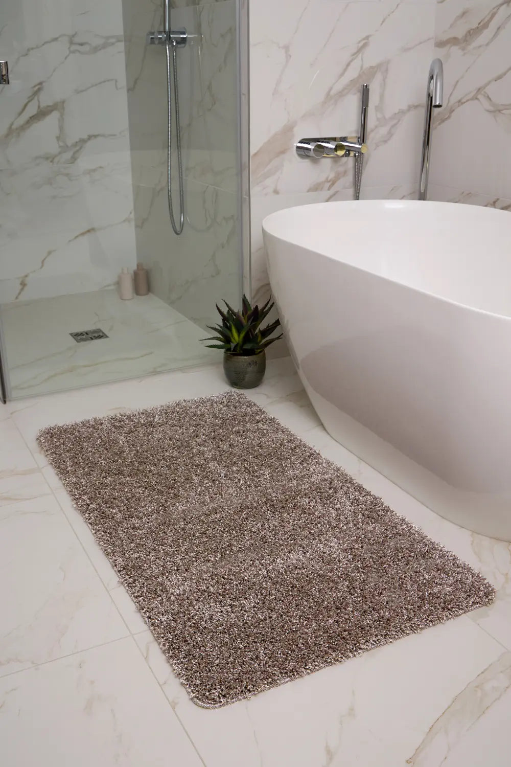 Buddy Bath Mat Fleck Mocha Brown Rug — RugsDirect Online