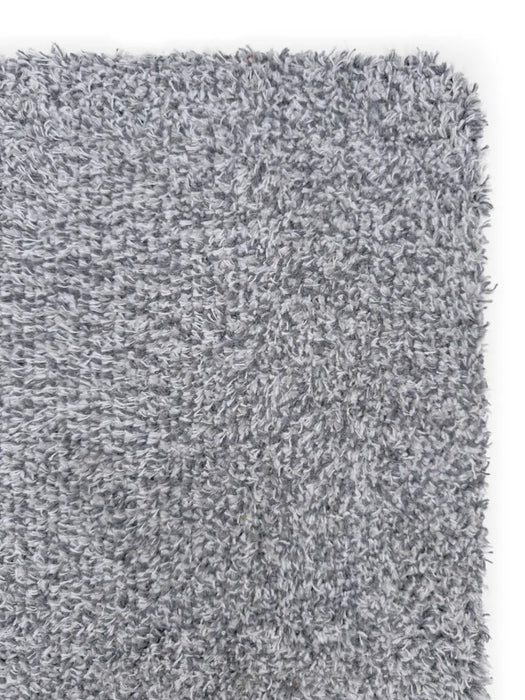Soft Silver Plain Fleck Silver