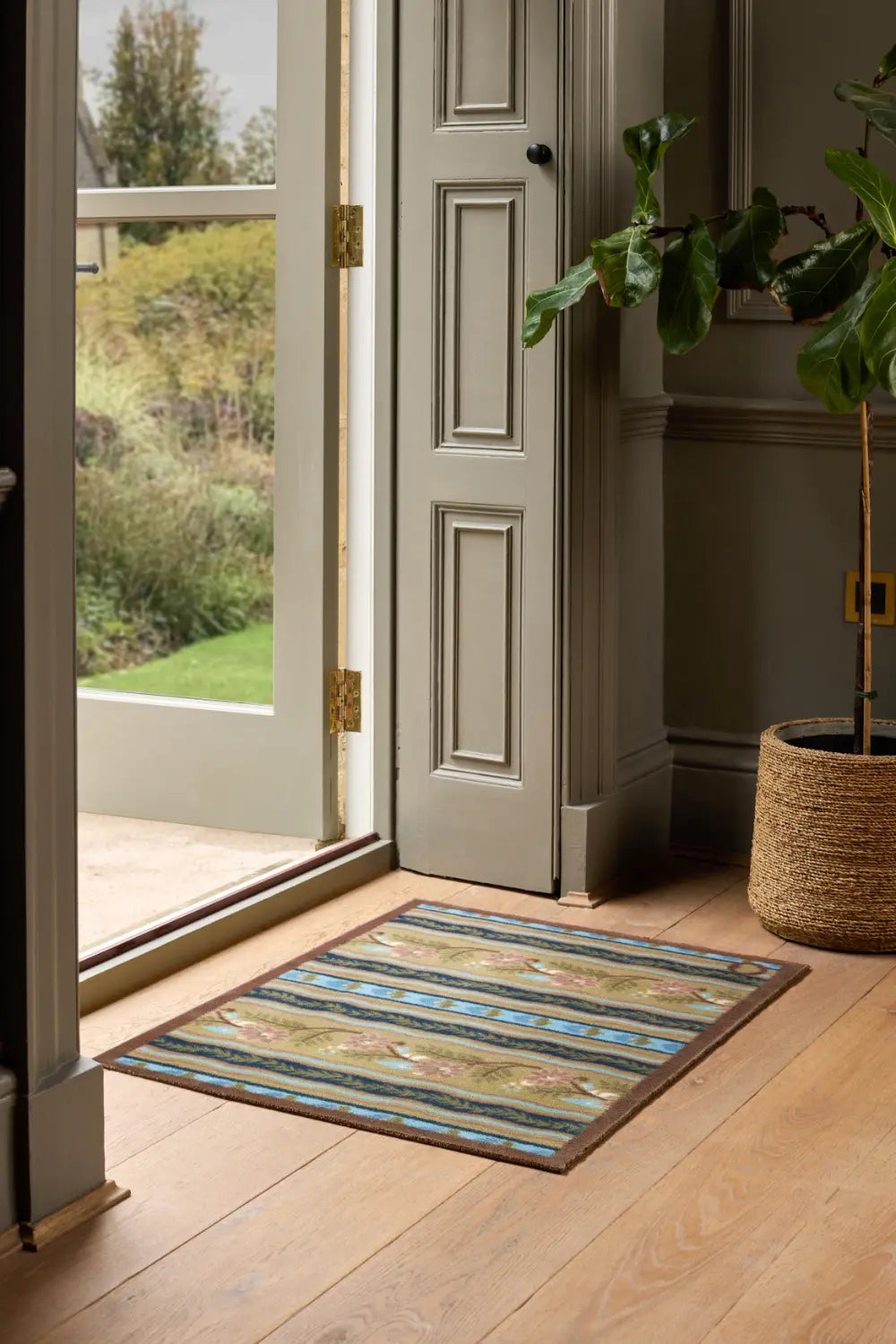 Flora Rugs