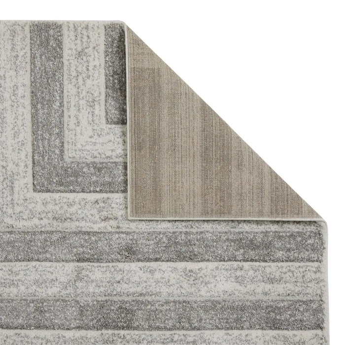 Oriental Weavers gio 8022 w Grey Living Room Geometric Rug.