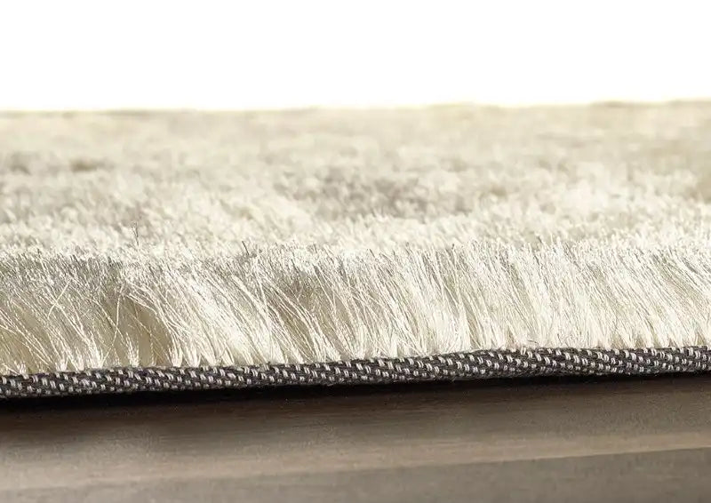 Origins shimmer champagne Beige, Ivory Living Room Shaggy Rug.