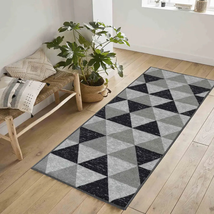 Washable Gel-Back Havana Triangle Grey Rug