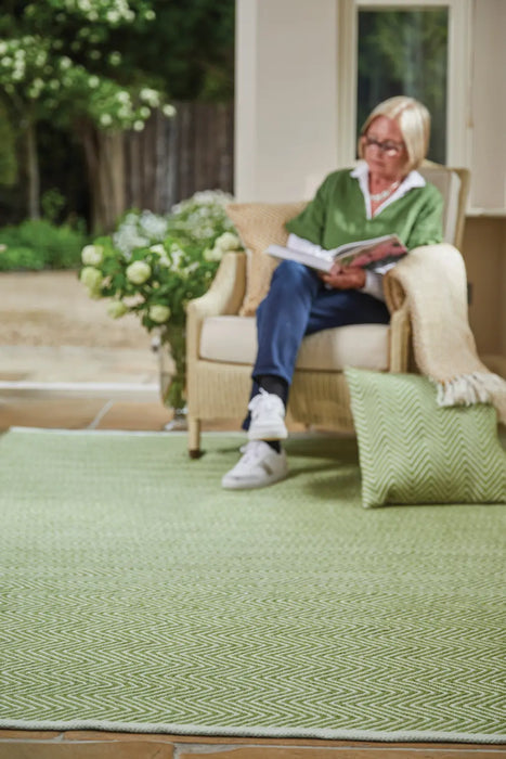 Hug Woven Herringbone Green Rug
