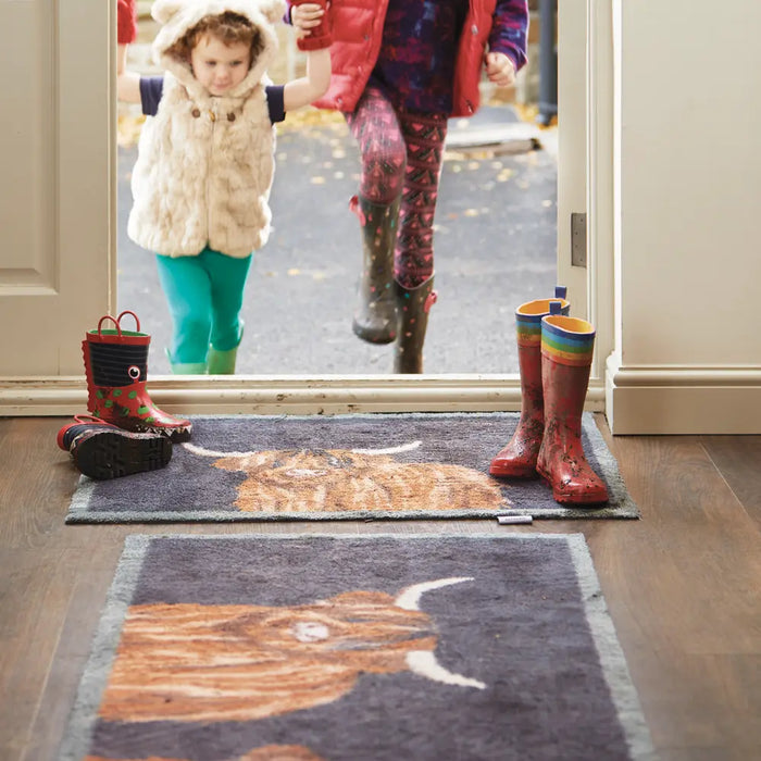 Patterned Hug Rug Highland 1