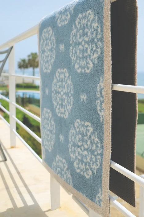 Patterned Hug Rug Home 15