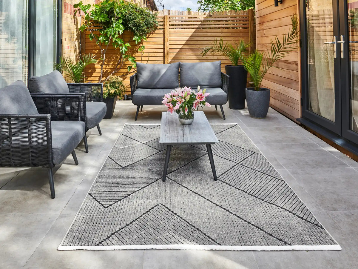 JAZZ Indoor / Outdoor JAZ16 Grey Black Grey, Black Rug — RugsDirect Online