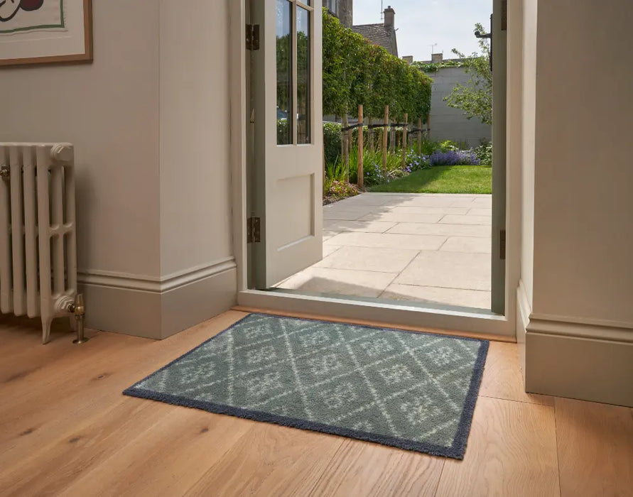 Turtle Mat Caraway green by Sanderson Washable