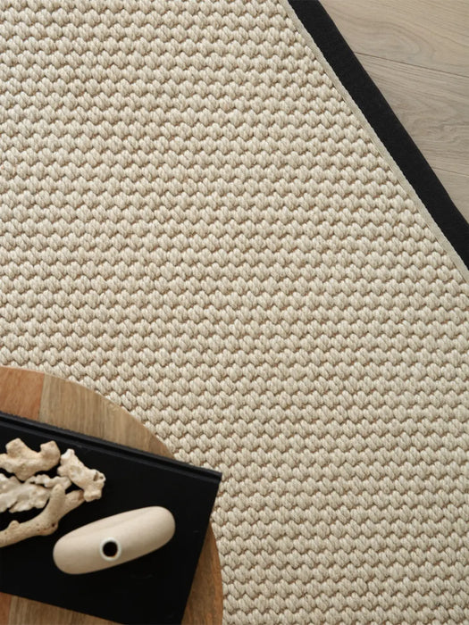 Korra Double Loop Charcoal Cream