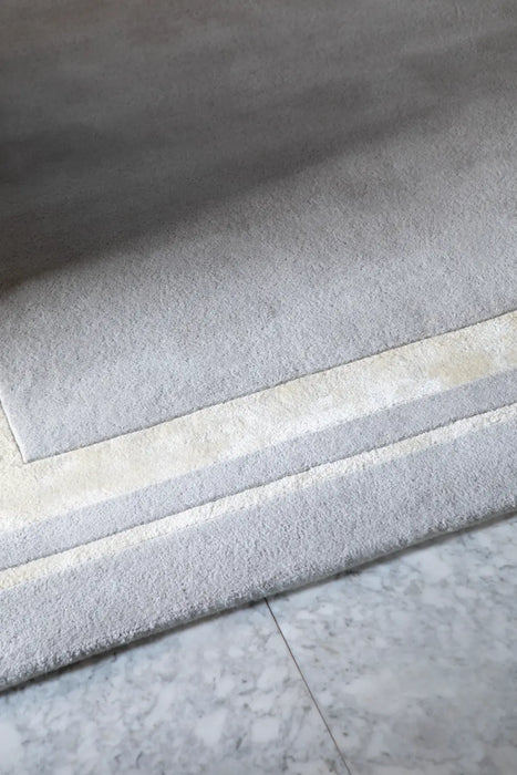 Redbrook Laura Ashley Silver 081804 Rug