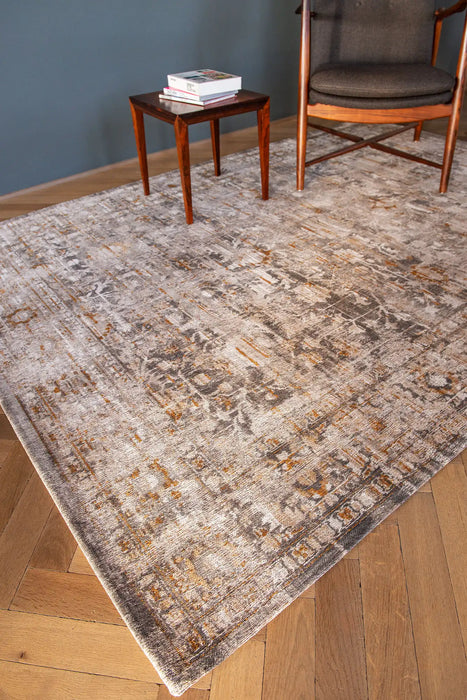 Louis de Poortere antiquarian 8884 ushak suleimangrey Beige Living Room Flat Weave Rug.