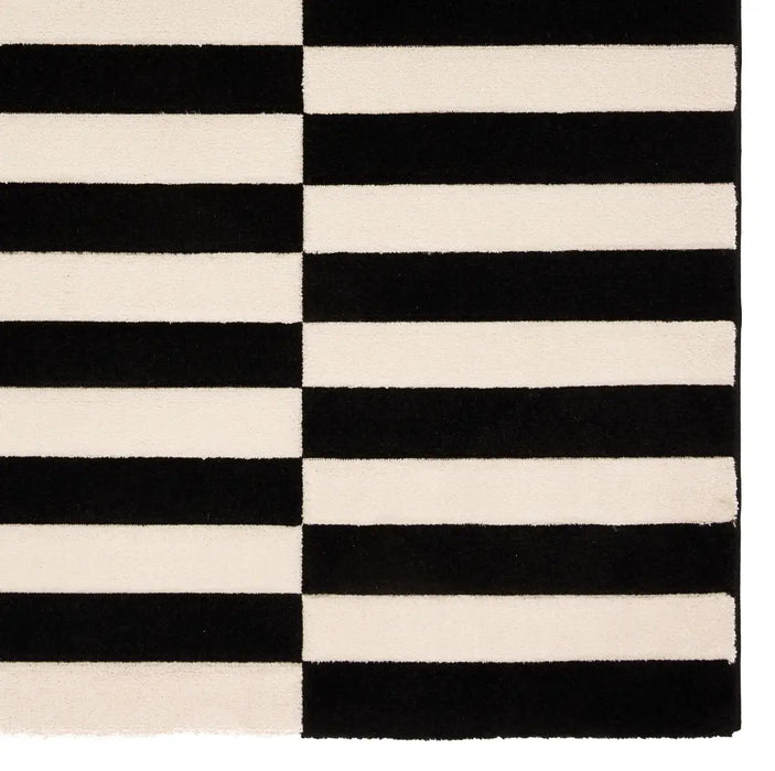 Laurence Llewelyn-Bowen Dolce Vita Black/White