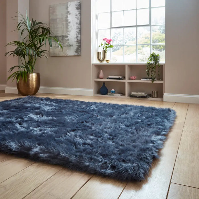 Laurence Llewelyn-Bowen Mayfair Navy