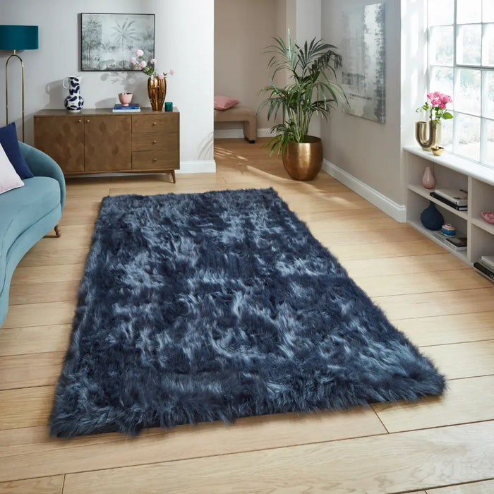 Laurence Llewelyn-Bowen Mayfair Navy