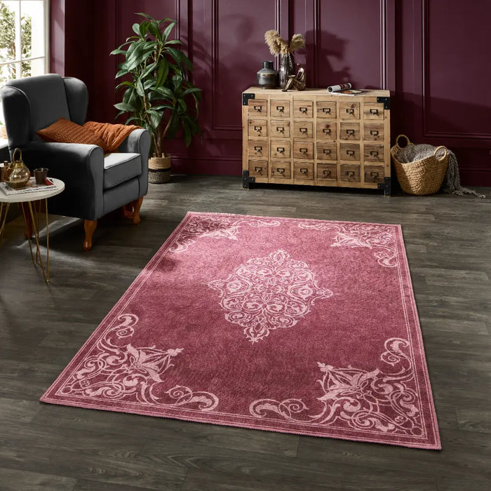 Laurence Llewelyn-Bowen Sarabande  Red