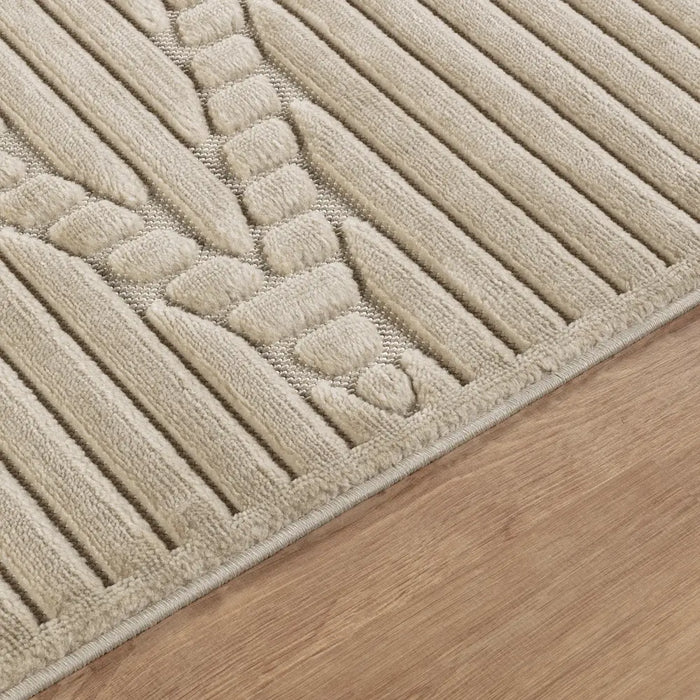 Mitsuko In- & Outdoor 3D High & Low Pile Textured Beige Rug