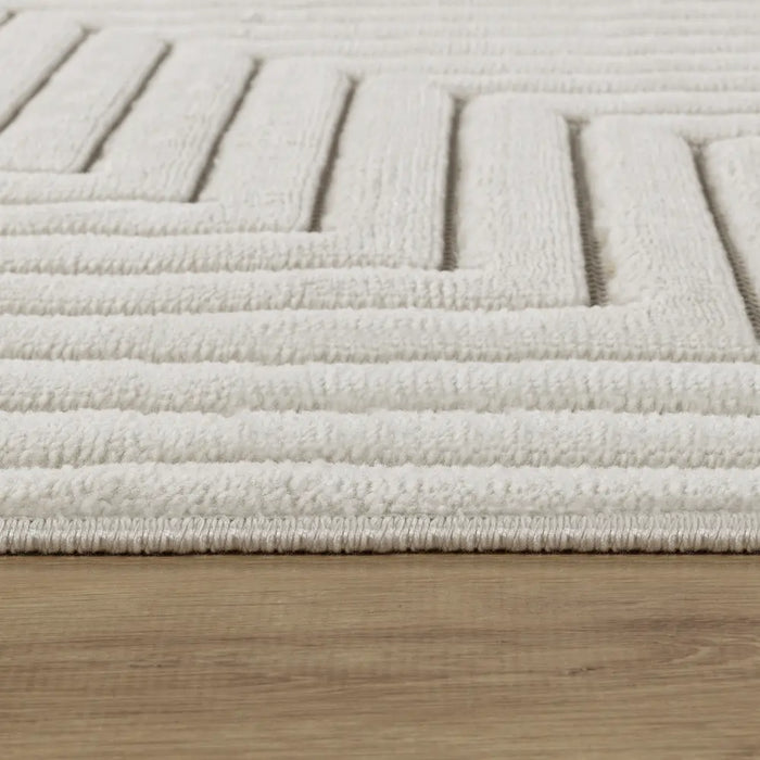 Naoko In- & Outdoor 3D High & Low Pile Textured White Rug