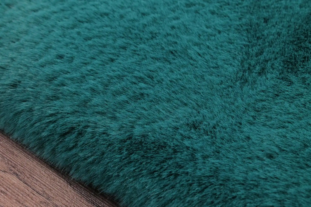 HMC luxe faux fur teal Teal Living Room  Rug.