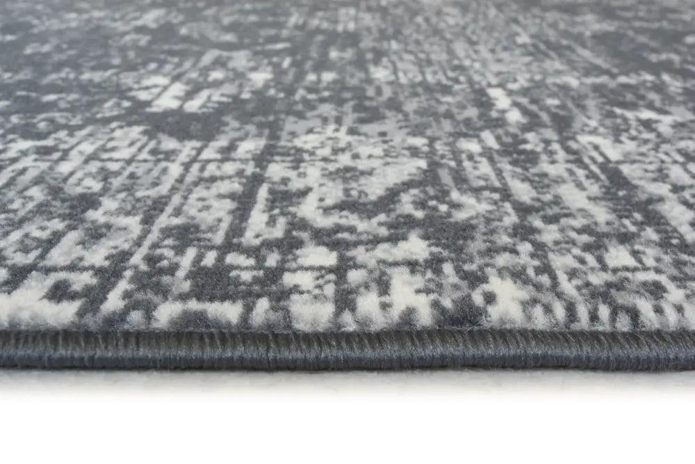 MAESTRO New Trad Charcoal