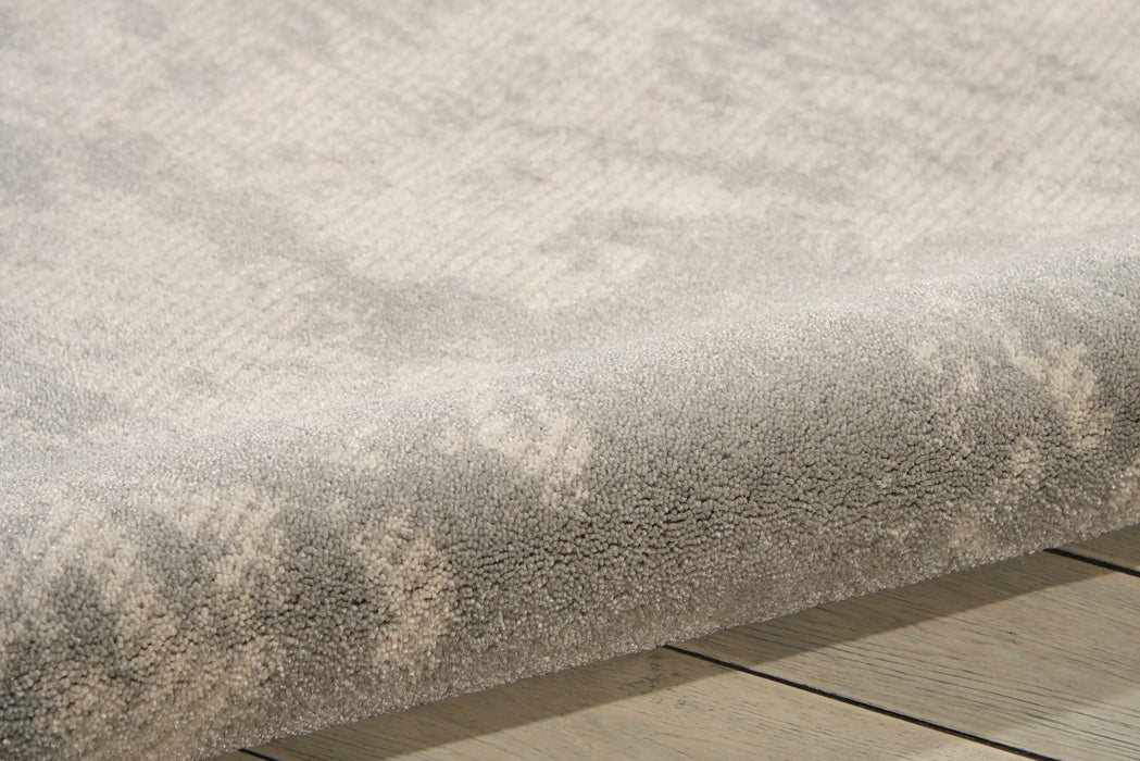Nourison maxell mae12 ivory grey Grey, Ivory Living Room Floral Rug.