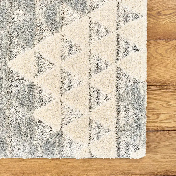 Mastercraft maison 7873a white lt grey Grey, Ivory Living Room Geometric Rug.
