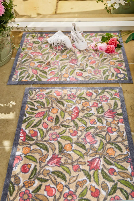 Patterned Hug Rug May Floral