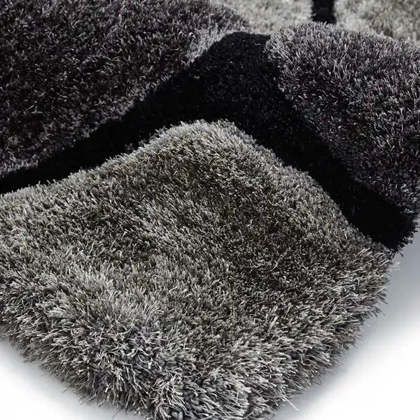Think Rugs noble house pebbles 5858 black grey Grey, Black Living Room Shaggy Rug.