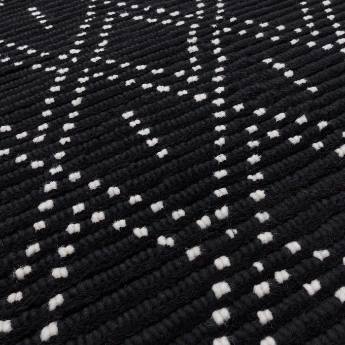 Asiatic nepal black cream diamond Black, Cream Living Room Moroccan Rug.