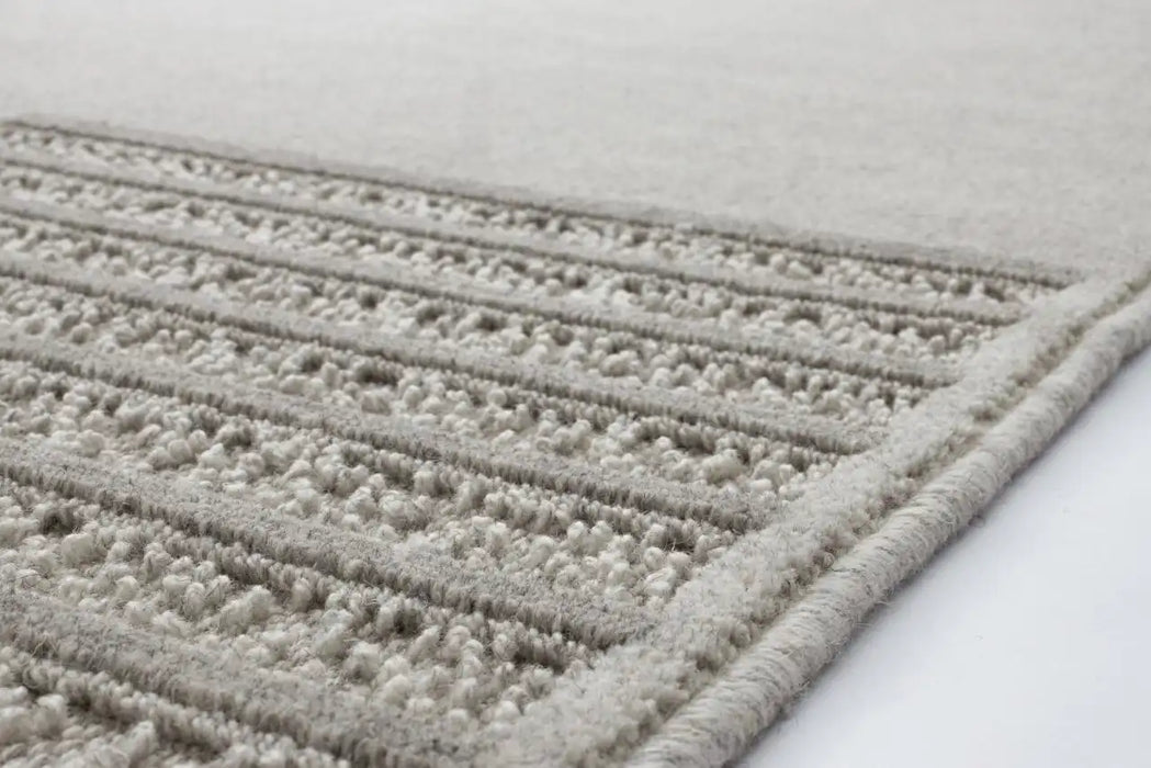 Agnella noble nizer light grey Grey Living Room  Rug.
