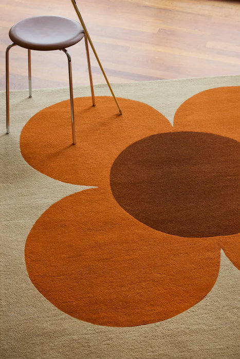 Flower Placement OR Pumpkin/Ecru