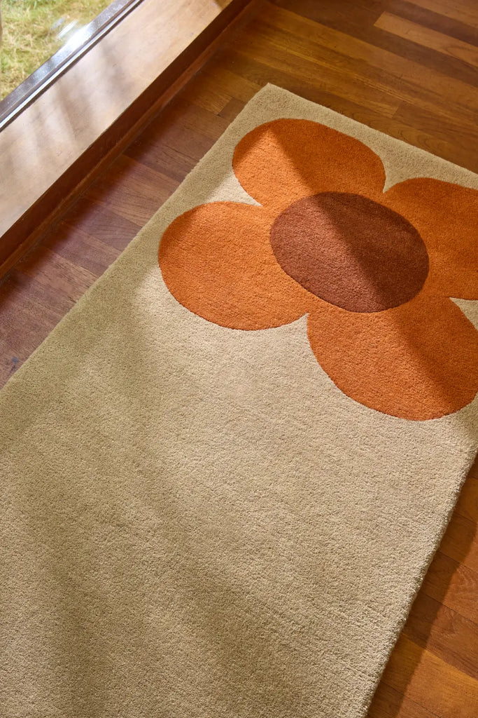 Flower Placement OR Pumpkin/Ecru Multicoloured Rug — RugsDirect Online