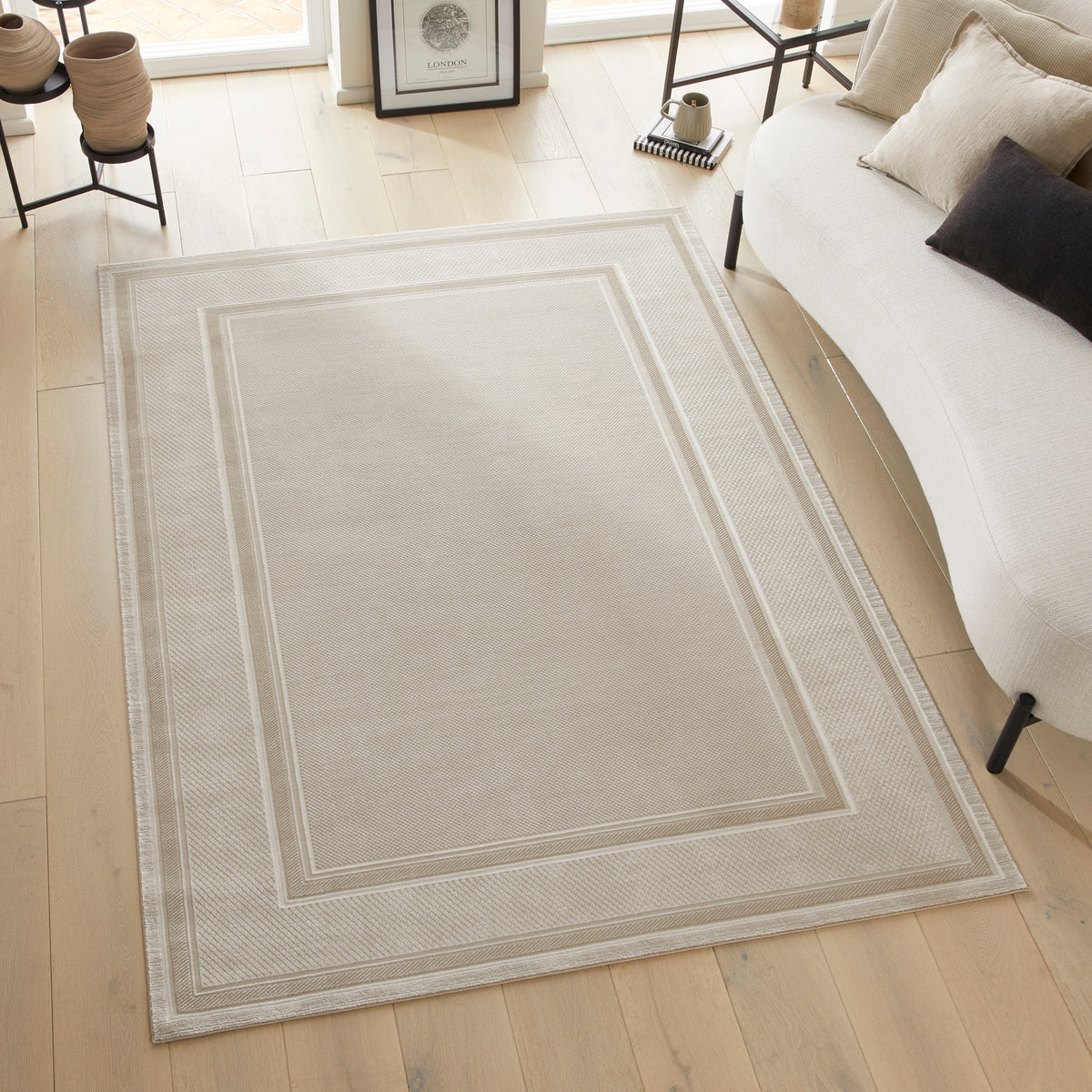 OLIVIA OLI101 Cream Beige Cream Rug — RugsDirect Online