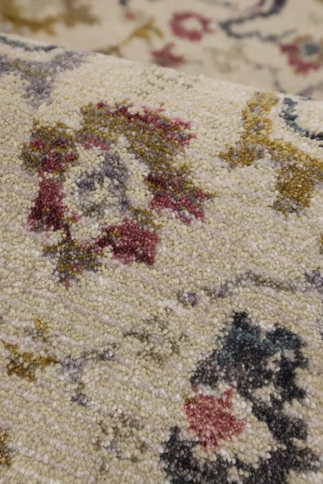 ORNER TAPESTRY LOOK