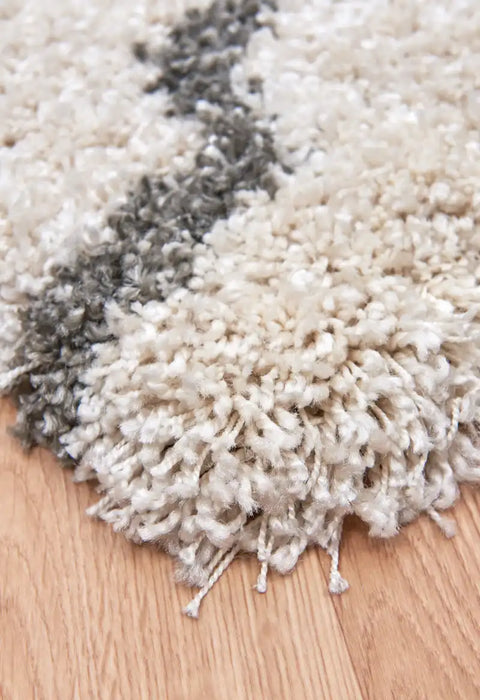 Asiatic logan lg10 Ivory Living Room Shaggy Rug.
